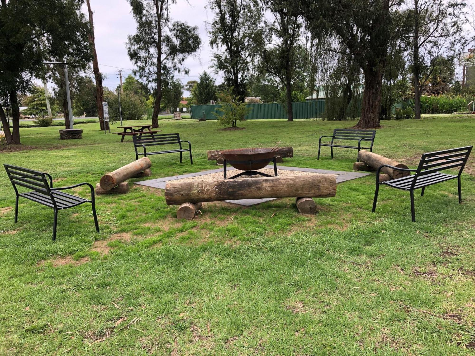 Armidale Tourist Park Hotel Eksteriør billede